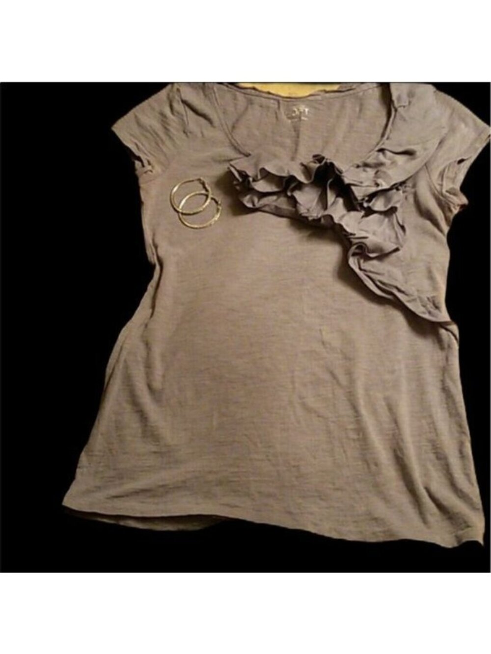 Ann Taylor Loft Gray Ruffled Scoop Neck Short Sleeve Top Small | Classic